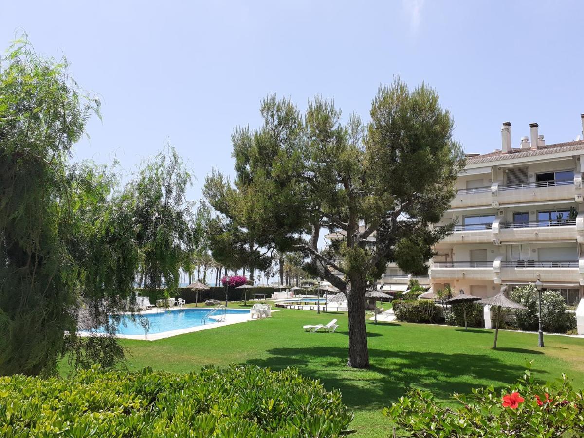 Apartamento Bahia Blanca Vilanova i la Geltrú Kültér fotó