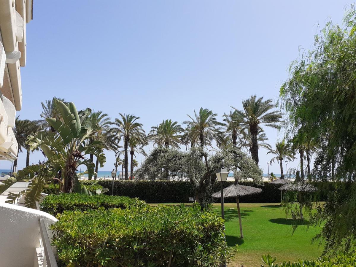 Apartamento Bahia Blanca Vilanova i la Geltrú Kültér fotó